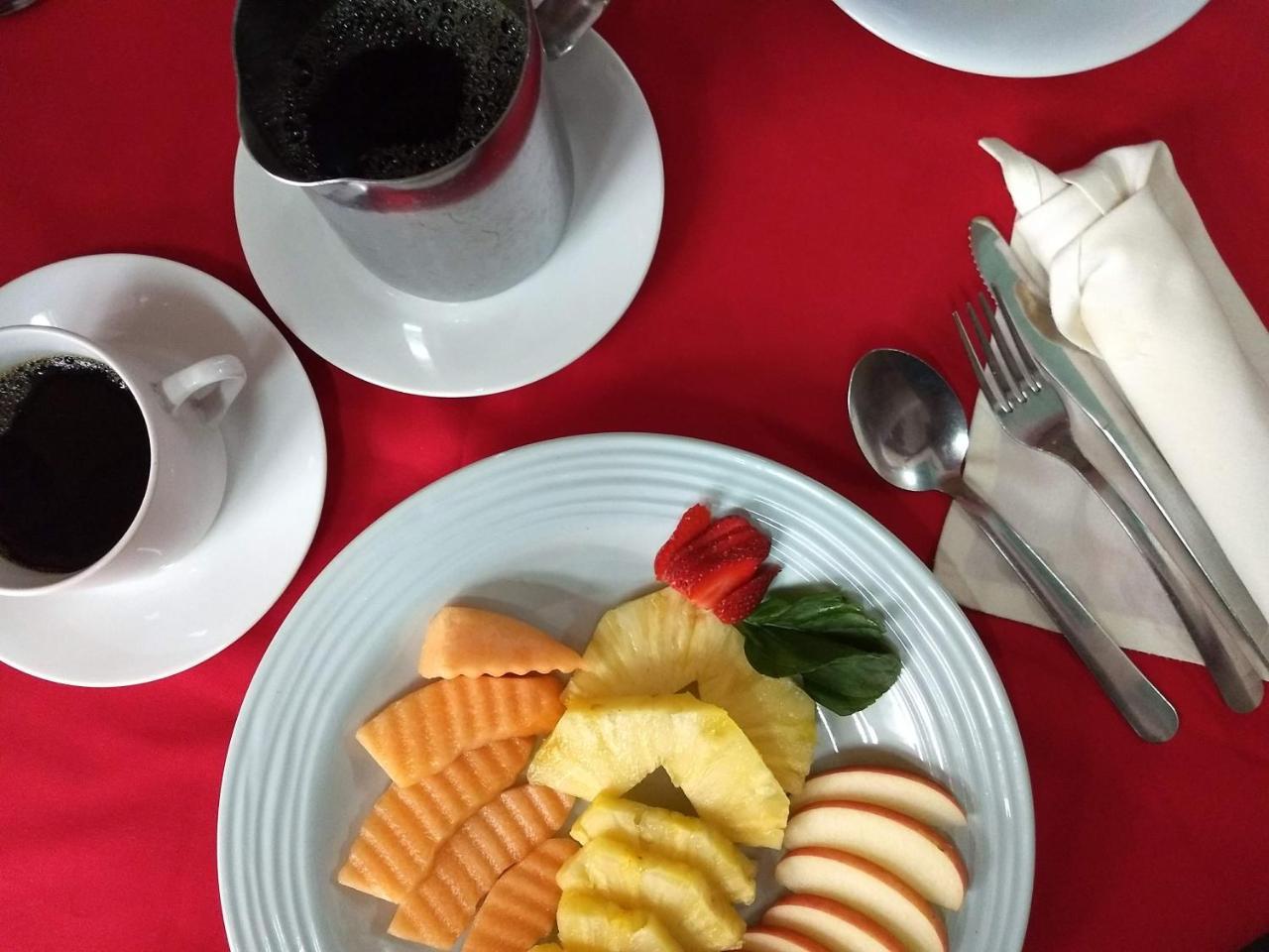 Give House Bed & Breakfast Guatemala Dış mekan fotoğraf